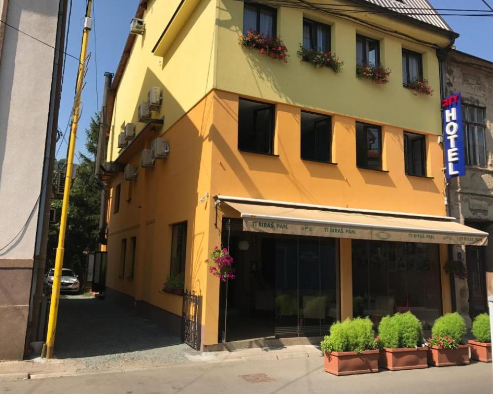 Heartland City Hotel