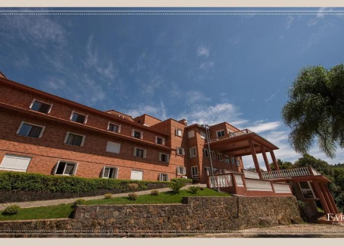 Farina Park Hotel