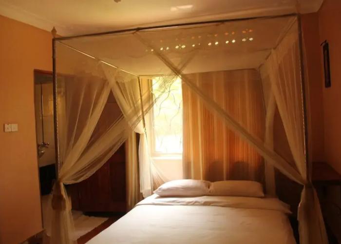 Saltek Forest cottages