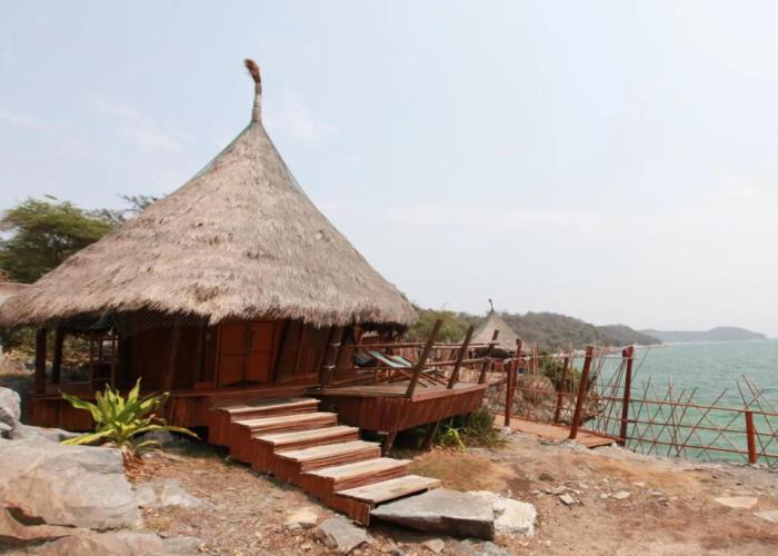Paree Hut Resort Koh Sichang