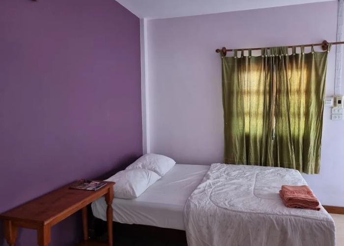 Sawasdee Sichang Resort