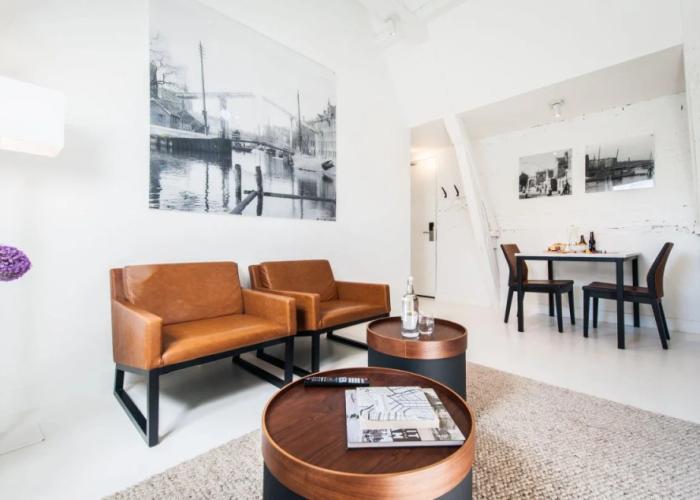 YAYS Amsterdam Prince Island by Numa