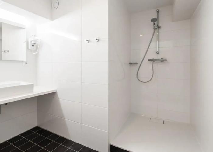 YAYS Amsterdam Prince Island by Numa