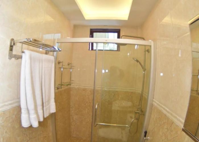 Calyx Grand Fuvahmulah Guest house