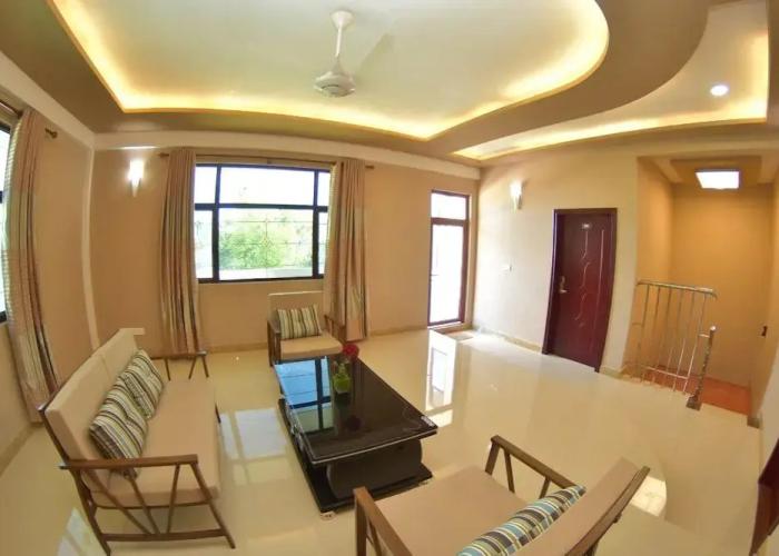 Calyx Grand Fuvahmulah Guest house