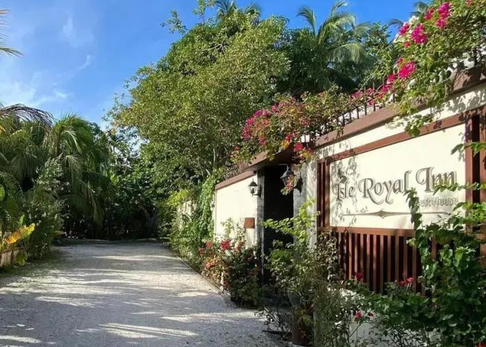 Isle Royal Inn
