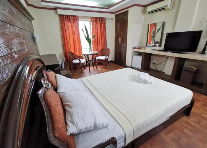 Cebu Hilltop Hotel