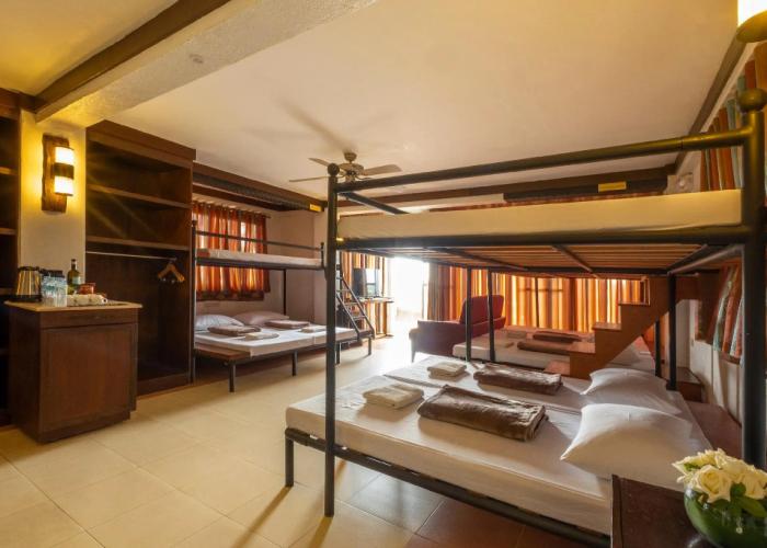 West 35 Eco Mountain Resort