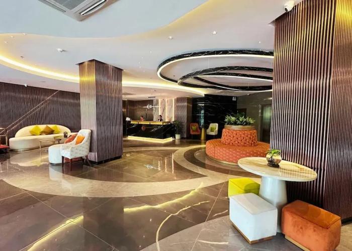 Hayat Sky Towers