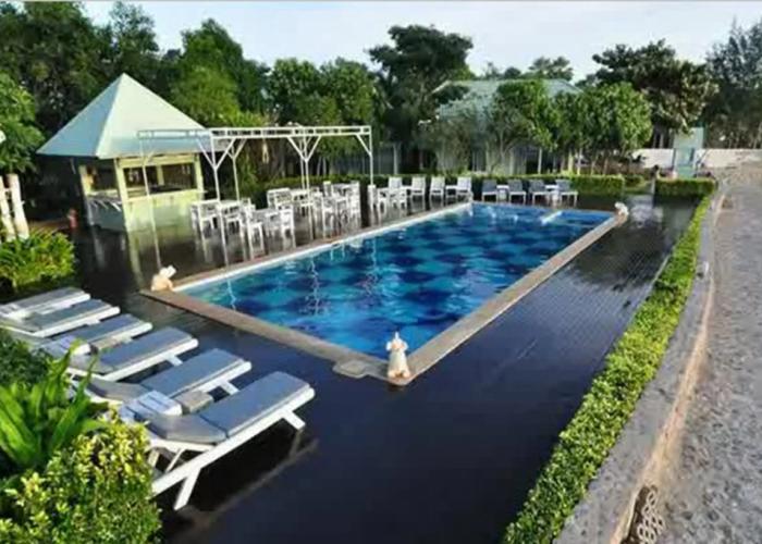 Sea Sky Beach Resort