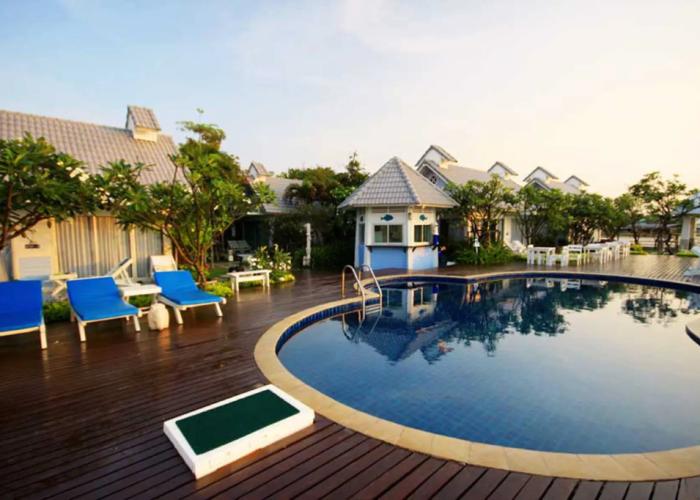 Blue Sky Resort