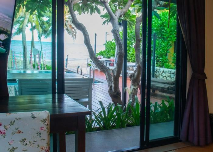 Chidlom Resort