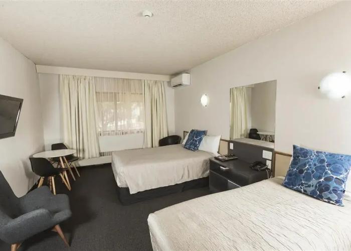 Belconnen Way Hotel Motel and Serviced Apartments