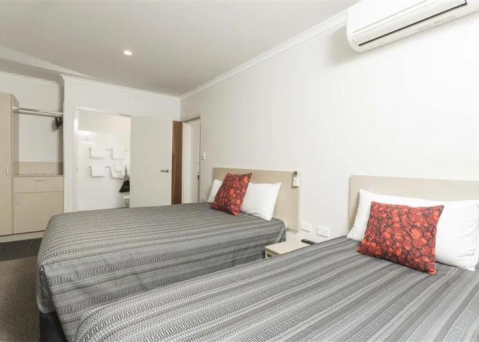 Belconnen Way Hotel Motel and Serviced Apartments