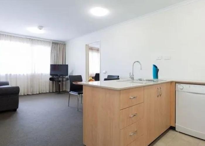 Premier Hotel & Apartments