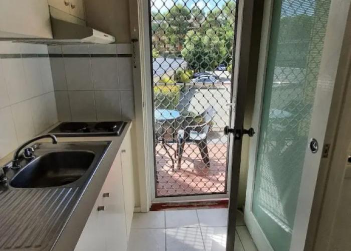 Griffith Studio Canberra - free parking