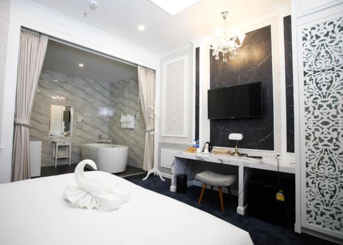 Varimantra Hotel