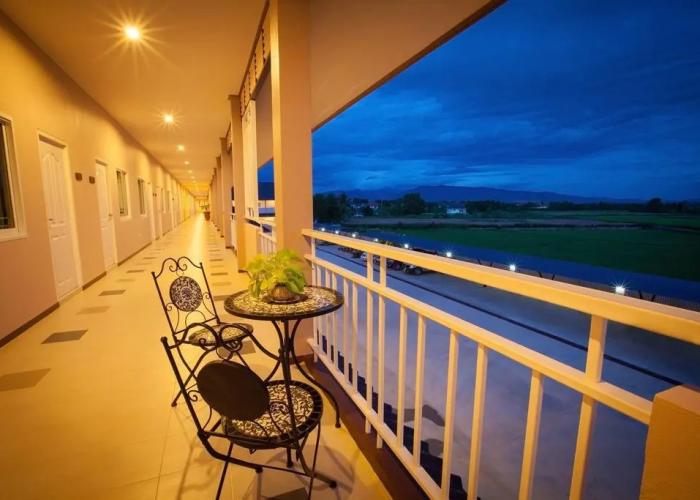 Chiang Kham Grand Villa