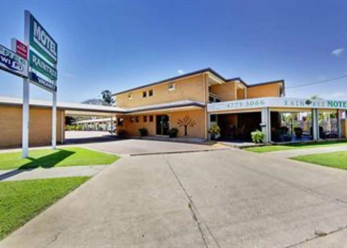 Raintree Motel