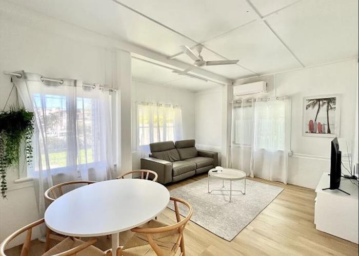 Townsville Suites