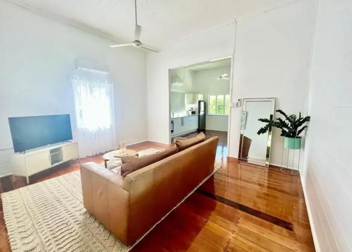 Townsville Suites