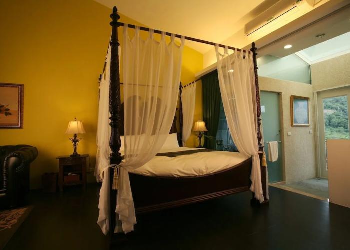 Juhu Farmstay
