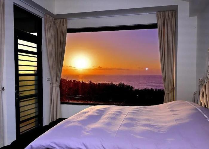 Sunlight Gallery landscape B&B