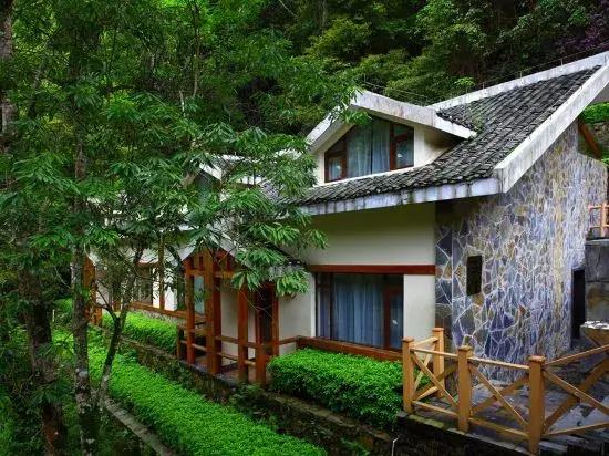 Longsheng Hot Spring Resort