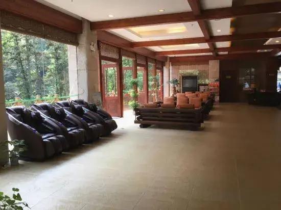 Longsheng Hot Spring Resort