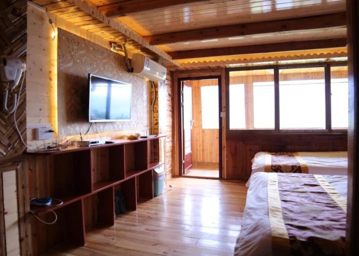 Longsheng Jinkeng Hotel