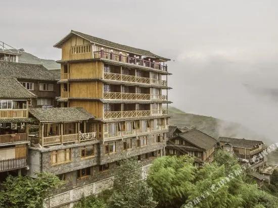 Longying Hotel