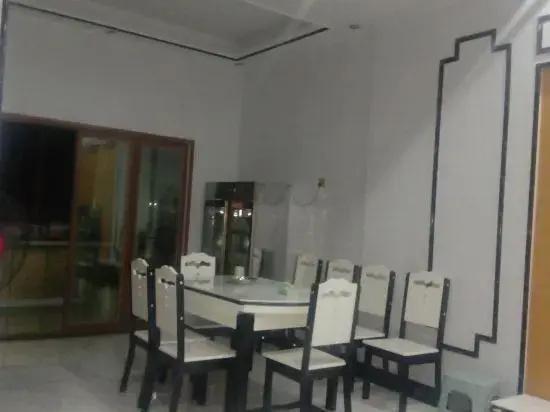 Libo Shuxin Bieyuan Inn