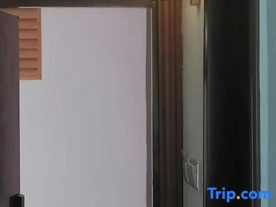 Yuping Yuanshan Host Inn