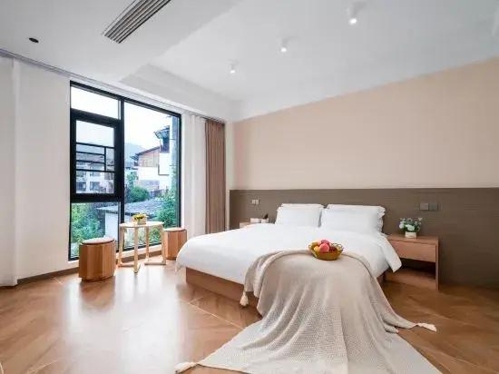 Rainforest Pavilion Homestay (Libo Xiaoqikong Scenic Area Dongmen Branch)