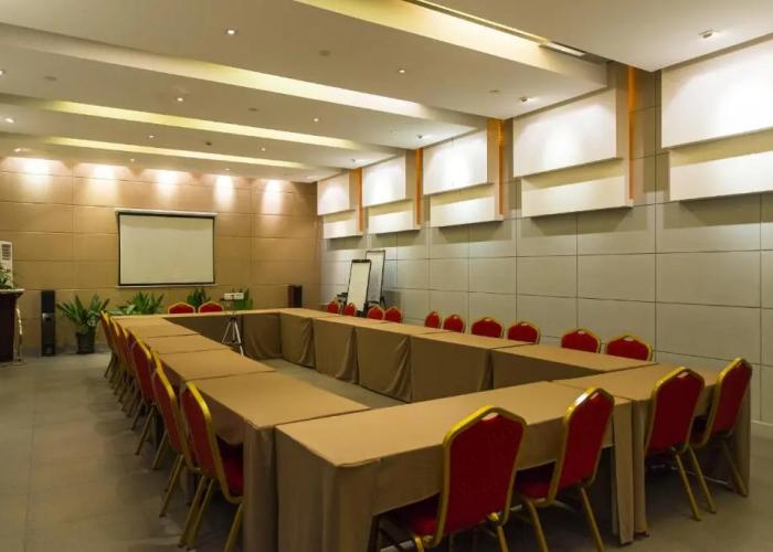 Jinjiang Inn Select Shangqiu Bayi Road