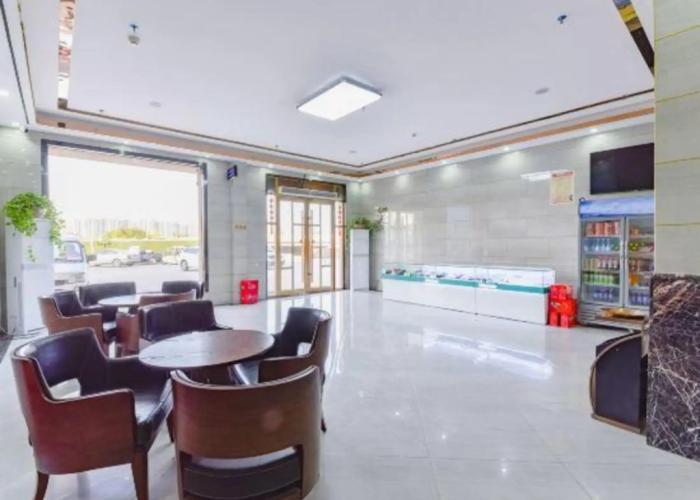 Minghu Hotel