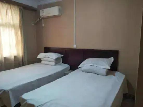 Shangqiu Xianglan Hotel (New Normal University)