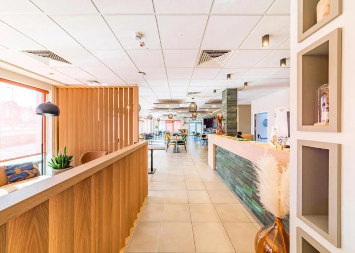 Mandarina Hotel Luxembourg Airport ( Ex Campanile)