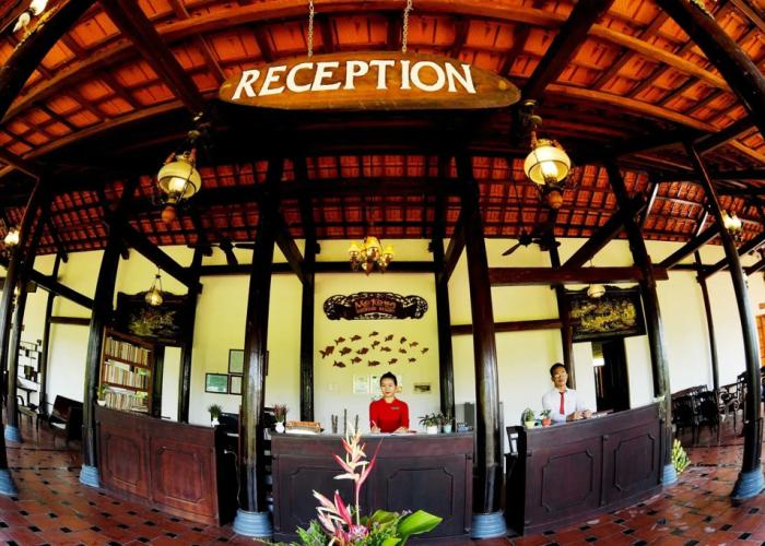 Mekong Riverside Boutique Resort & Spa