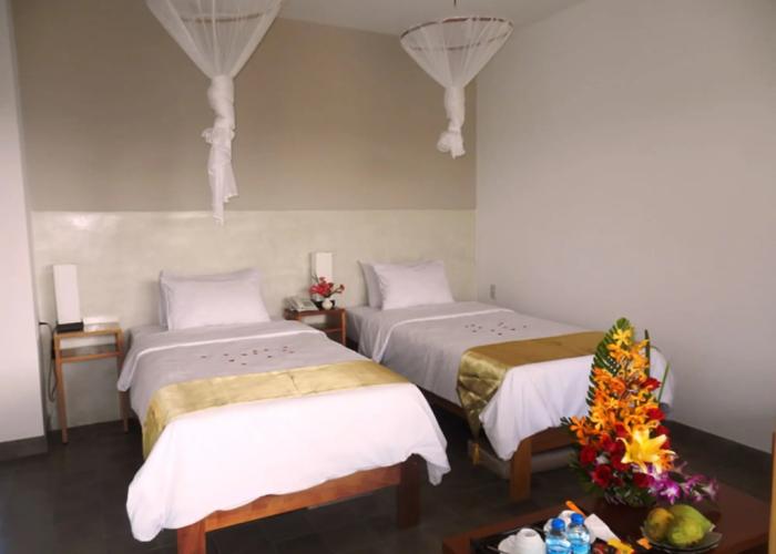 Mekong Riverside Boutique Resort & Spa