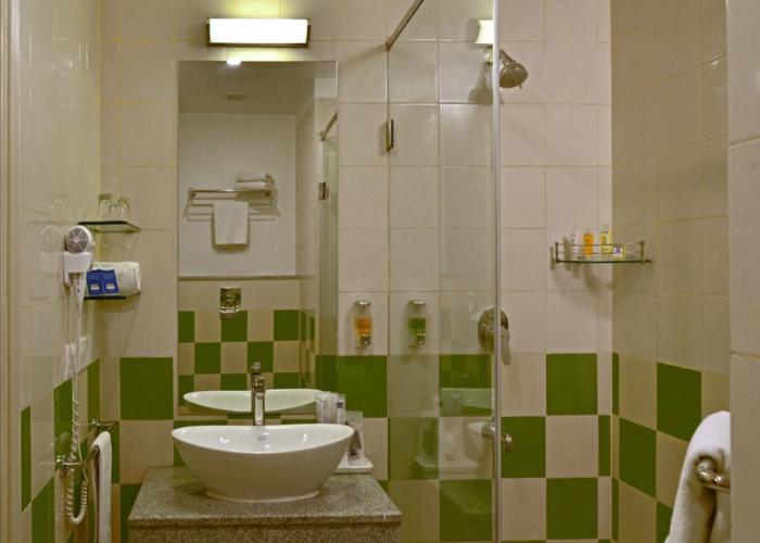 Hometel Roorkee