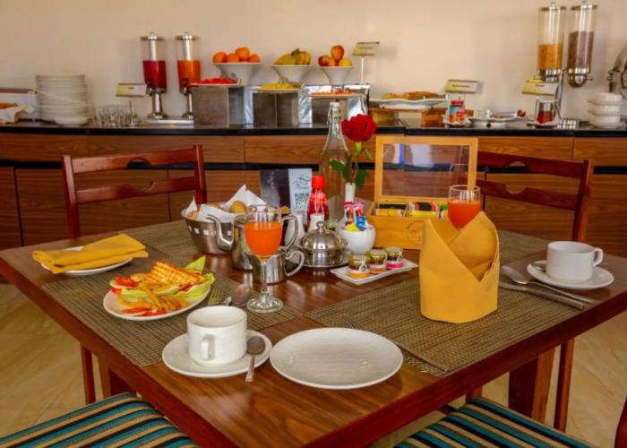 Rosewood Apartment Hotel