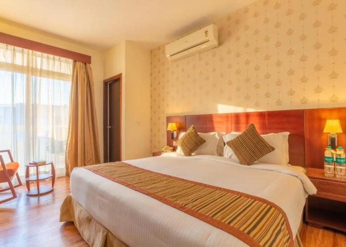 Rosewood Apartment Hotel