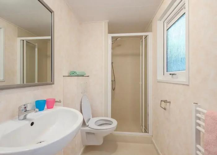 Comfortable Chalet With Dishwasher, Beach at Walkingdistance