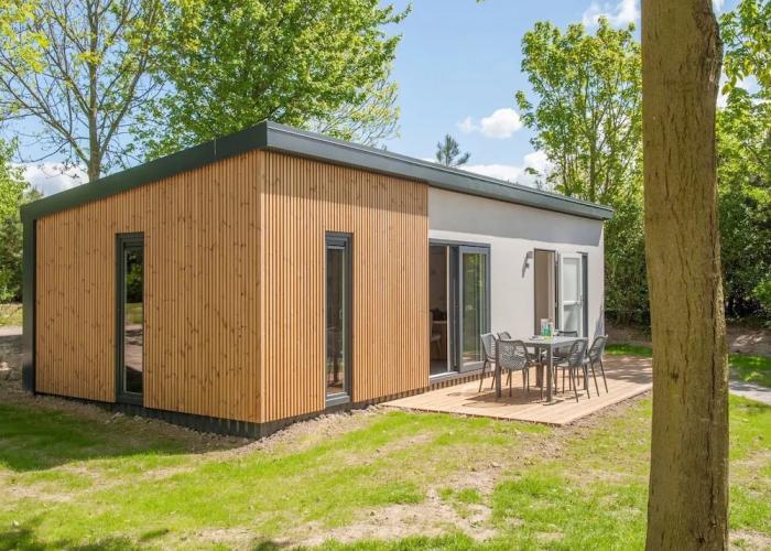 Modern Chalet With Microwave, Beach Within Walking Distance
