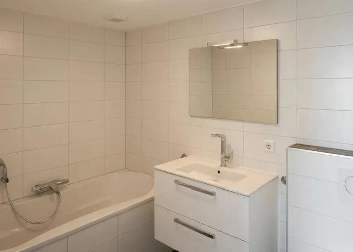 Holiday Home With Microwave, in a Holiday Park, Beach Within Walking Distance