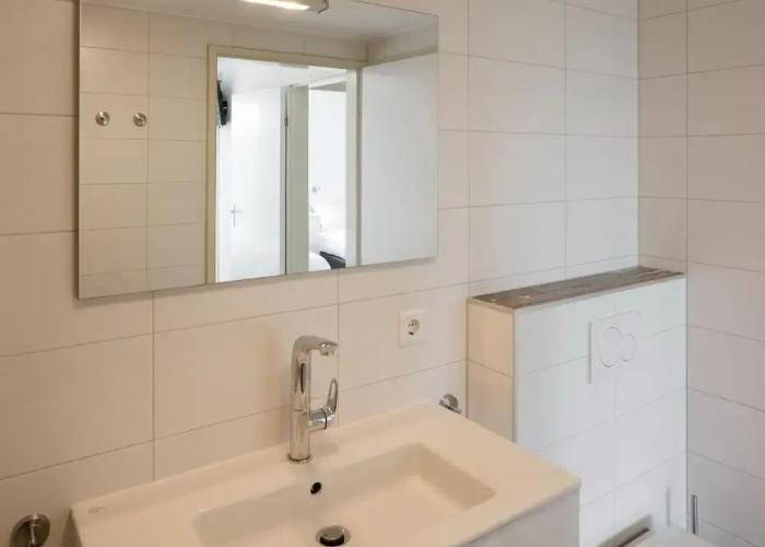 Holiday Home With Microwave, in a Holiday Park, Beach Within Walking Distance