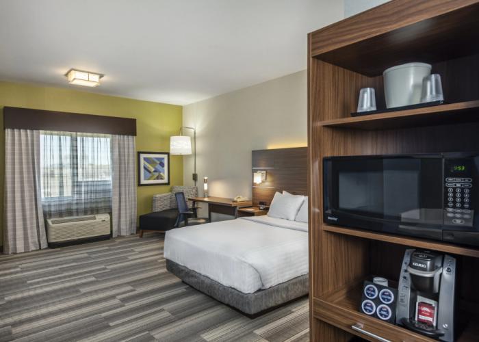 Holiday Inn Express & Suites Medicine Hat Transcanada Hwy 1 by IHG