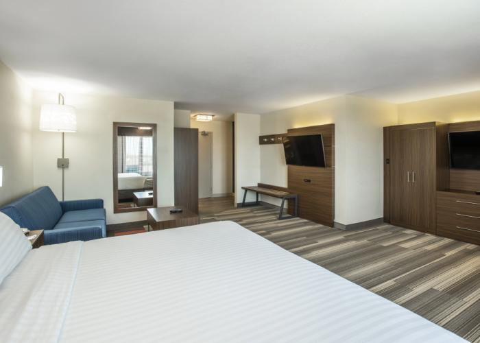 Holiday Inn Express & Suites Medicine Hat Transcanada Hwy 1 by IHG
