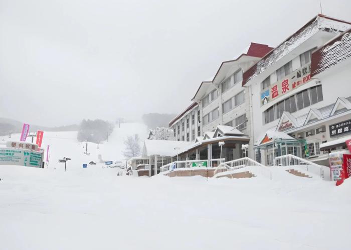 Ikenotaira Shirakaba Kogen Hotel